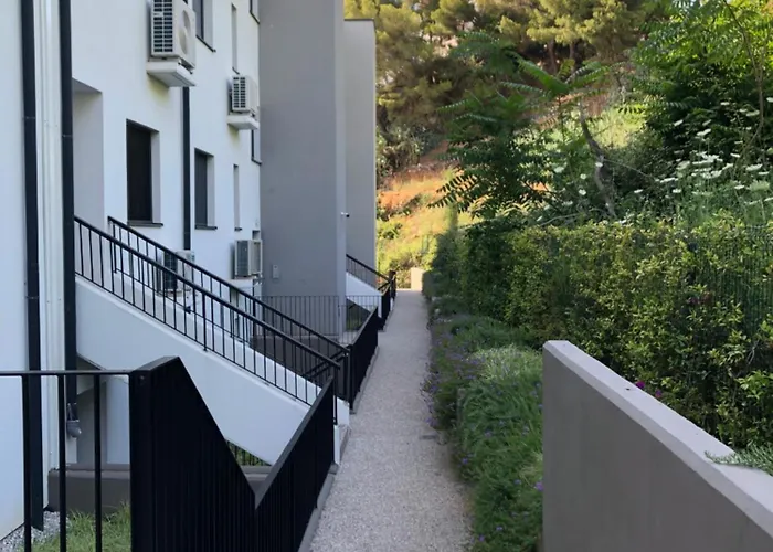 Guestal Apartament *