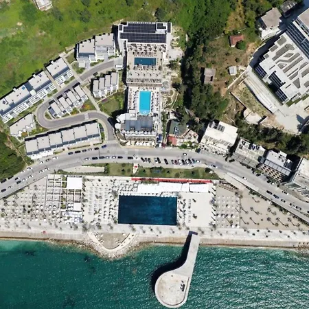Relax In * Vlorë